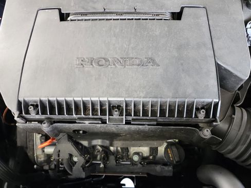 Used 2025 Honda Pilot Touring image 22