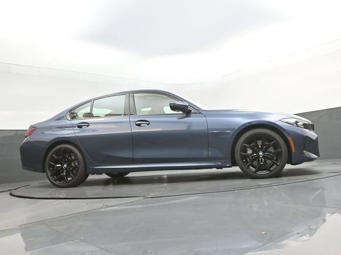 New 2026 BMW 330i Sedan w/ M Sport Package image 53