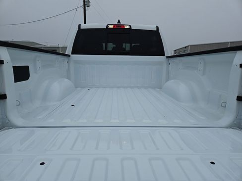 New 2026 RAM 1500 Express image 19