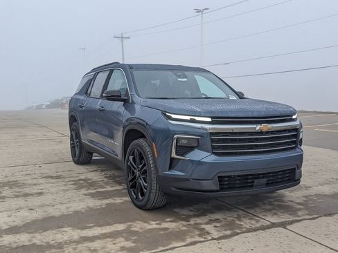 New 2026 Chevrolet Traverse LT w/ LPO, Floor Liner Package image 5