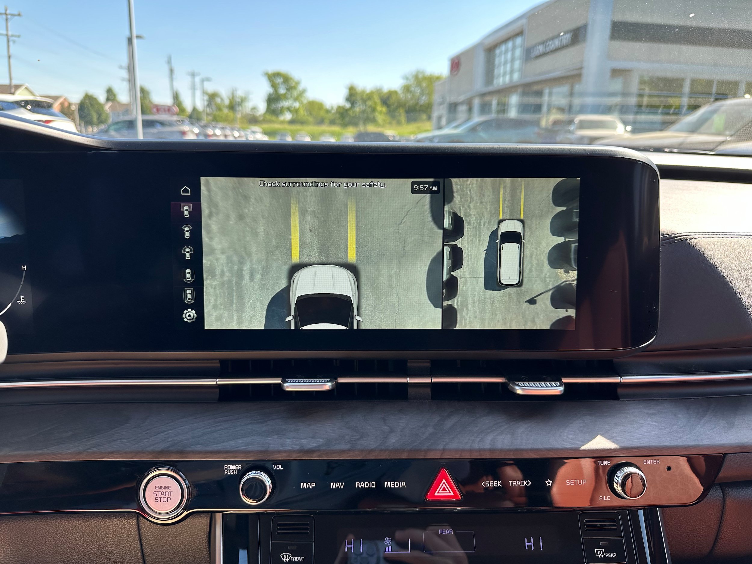 Used 2024 Kia Carnival SX FWD image 39