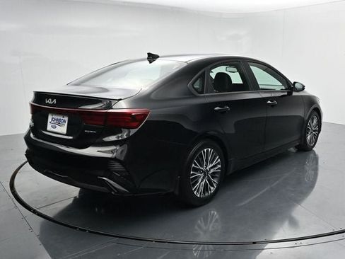 Used 2023 Kia Forte GT-Line w/ GT-Line Premium Package FWD image 9