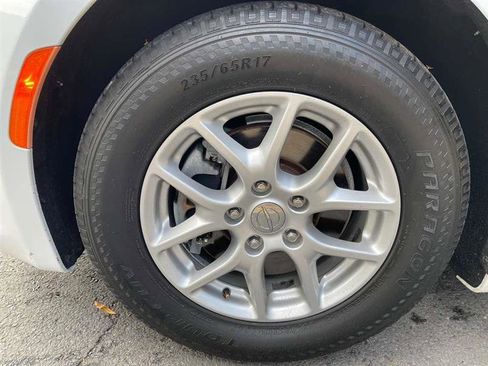 Used 2017 Chrysler Pacifica LX image 77