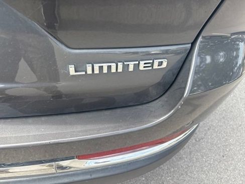 Used 2022 Jeep Grand Cherokee Limited RWD image 26