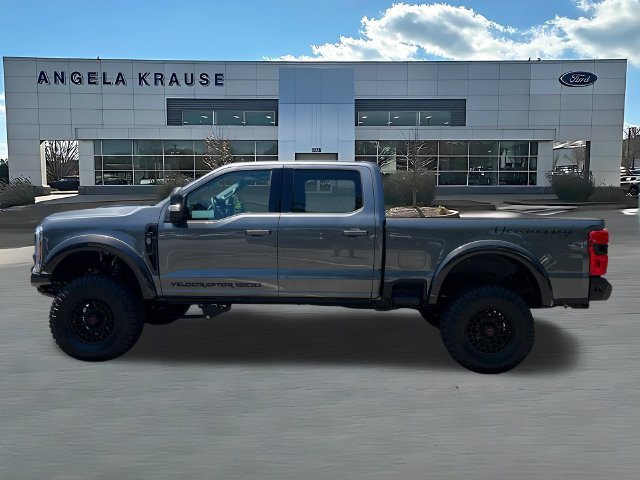 New 2026 Ford F250 Lariat w/ Black Appearance Package AWD/4WD image 5