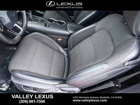 Used 2024 Ford Mustang Coupe image 15