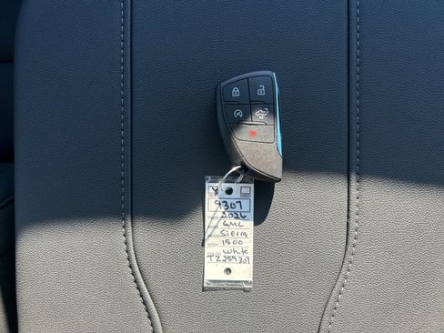 New 2026 GMC Sierra 1500 Elevation w/ Elevation Premium Package AWD/4WD image 24