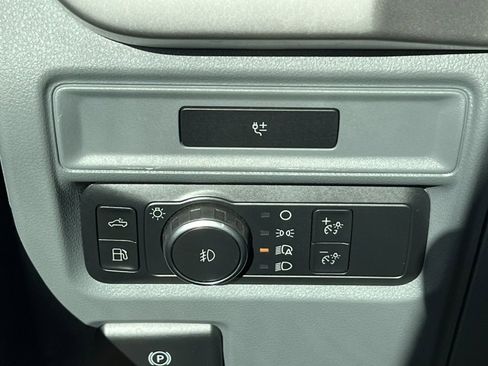 Certified 2022 Ford F150 XLT w/ Equipment Group 301A Mid image 21