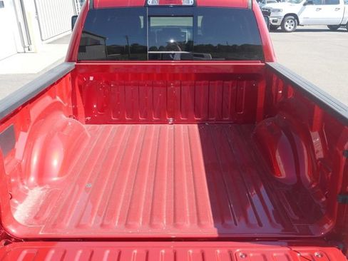 New 2026 RAM 1500 Laramie AWD/4WD image 11