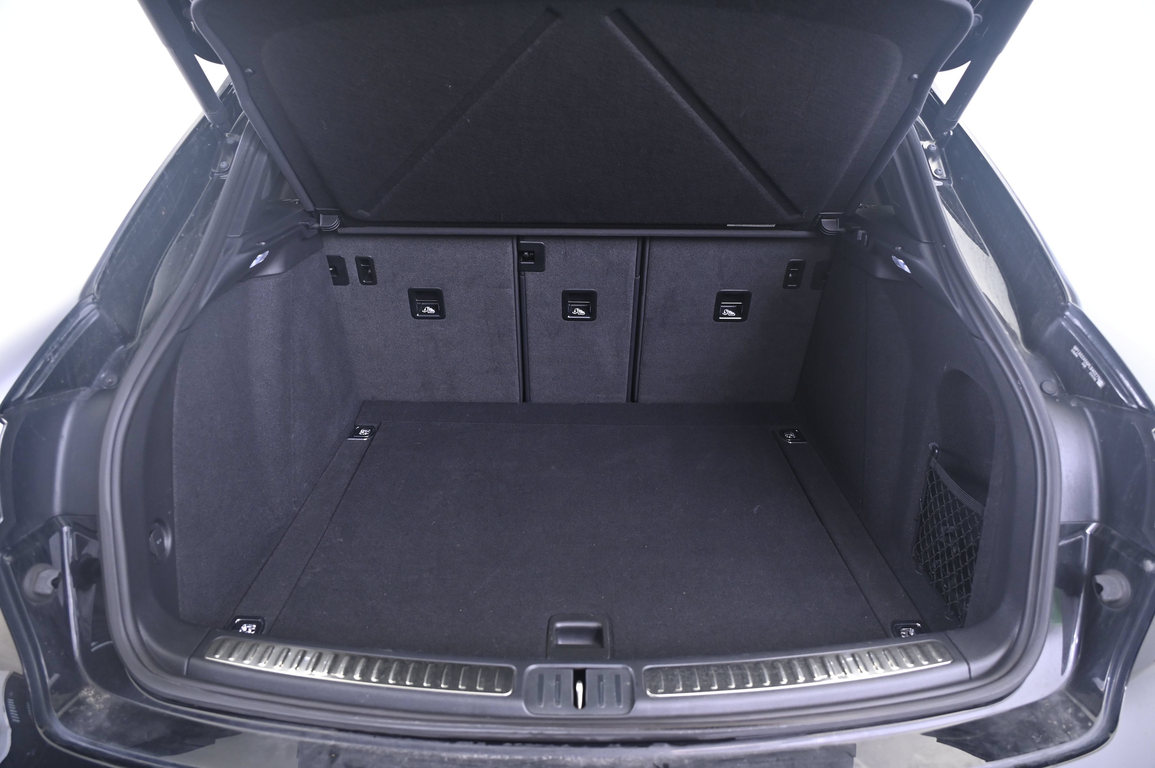 Certified 2023 Porsche Macan S AWD/4WD image 15