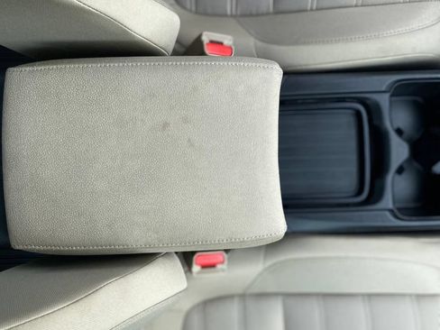 Used 2020 Honda CR-V LX image 23