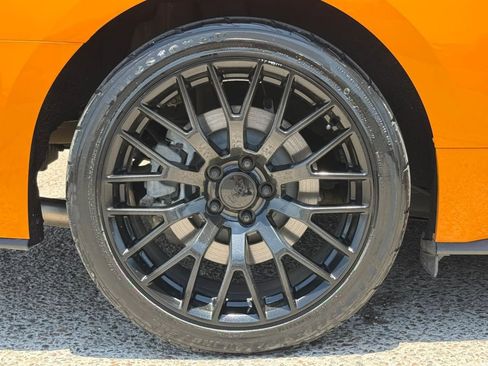 Used 2018 Ford Mustang GT RWD image 26
