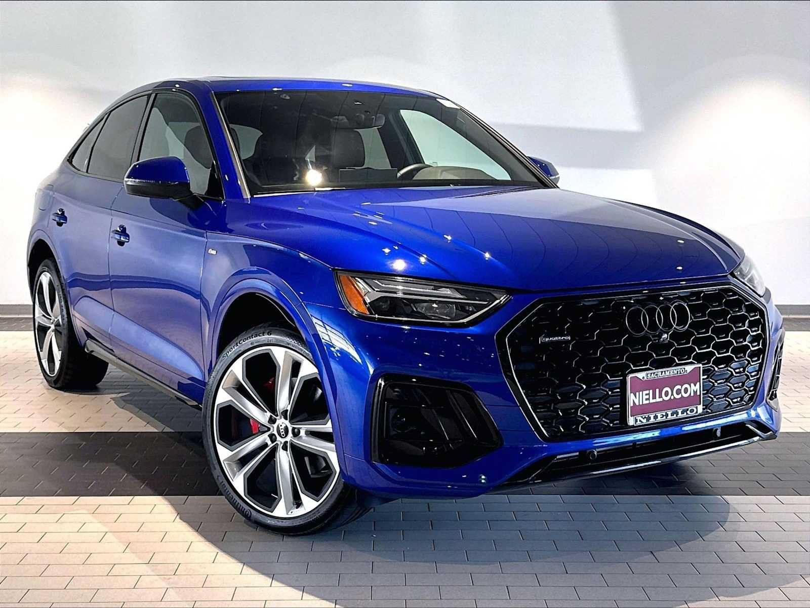Used 2024 Audi Q5 2.0T Premium Plus w/ Premium Plus Package AWD/4WD image 12