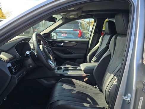 Used 2025 Acura MDX Type S image 21