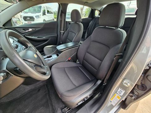 Used 2024 Chevrolet Malibu LT FWD image 15