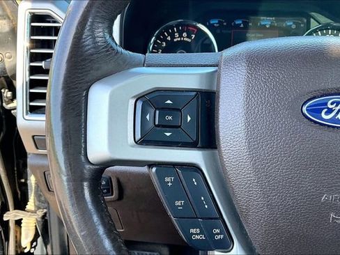 Used 2017 Ford F150 King Ranch w/ Equipment Group 601A Luxury AWD/4WD image 19