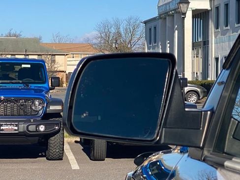 Used 2019 Toyota Tundra Limited image 14