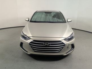 Used 2017 Hyundai Elantra SE video 2