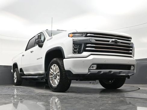 Used 2020 Chevrolet Silverado 2500 High Country w/ Z71 Off-Road Package AWD/4WD image 26