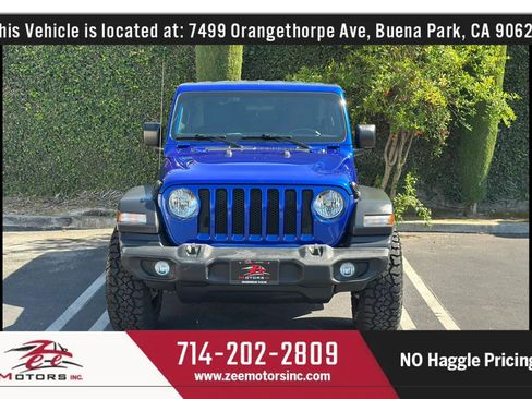 Used 2019 Jeep Wrangler Sport AWD/4WD image 3