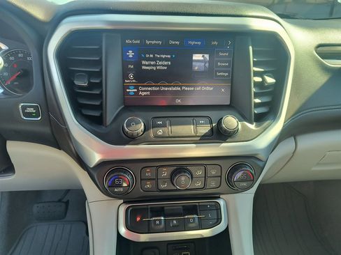 Used 2021 GMC Acadia SLT w/ Preferred Package image 19