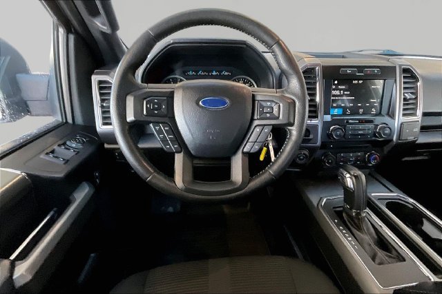 Used 2016 Ford F150 XLT w/ Equipment Group 302A Luxury RWD image 8