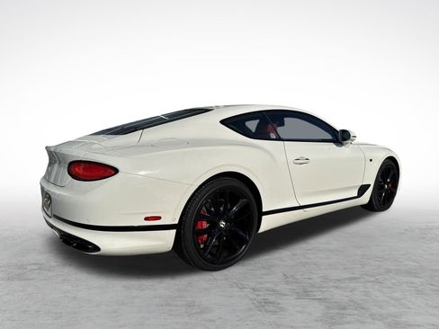 Used 2020 Bentley Continental GT image 11