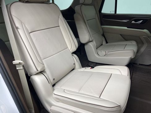 Used 2023 GMC Yukon Denali AWD/4WD image 22