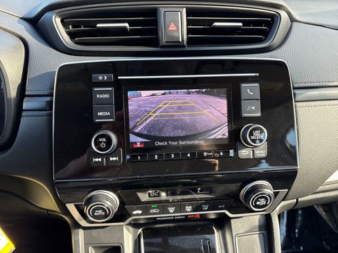 Used 2017 Honda CR-V LX image 20