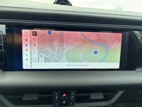 New 2026 Porsche Macan Electric RWD image 22