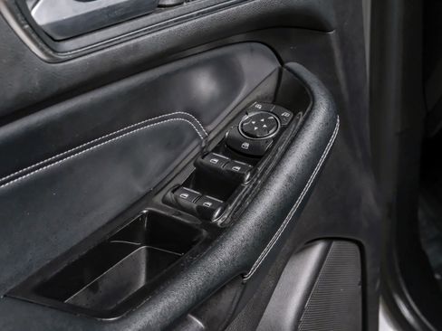 Used 2018 Ford Edge Titanium w/ Technology Package image 48