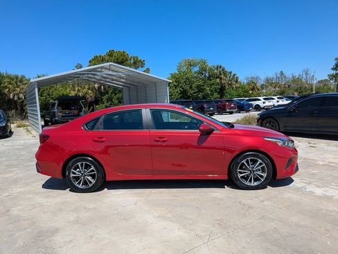 Certified 2024 Kia Forte LXS FWD image 9