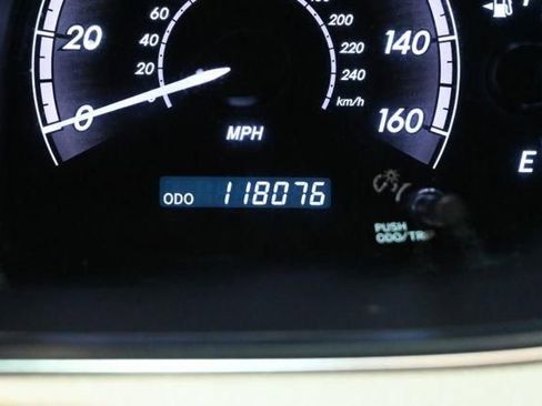 Used 2012 Toyota Avalon Limited image 20