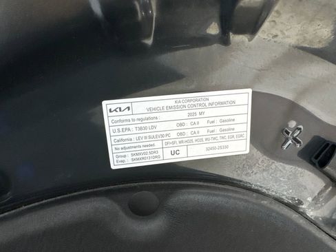 Used 2025 Kia K5 LXS FWD image 73