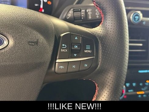 Used 2025 Ford Escape ST-Line Select AWD/4WD image 26