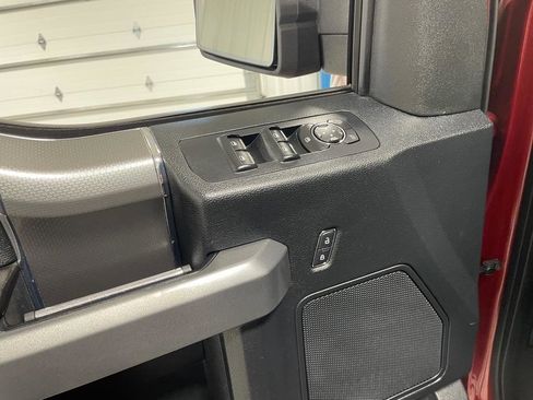 Used 2015 Ford F150 XLT w/ Equipment Group 302A Luxury image 12