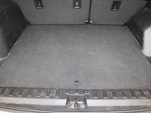 Used 2018 GMC Terrain Denali w/ Comfort Package image 14