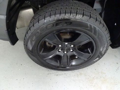 Used 2023 RAM 1500 Big Horn AWD/4WD image 30
