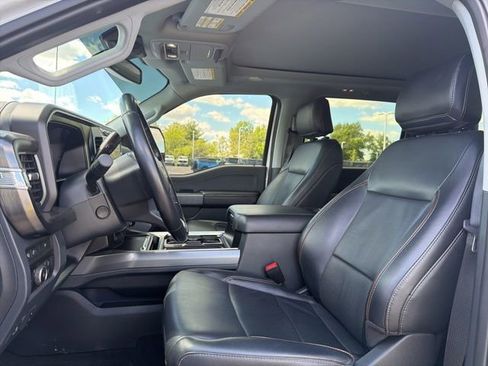 Used 2024 Ford F350 Lariat w/ Lariat Ultimate Package AWD/4WD image 33