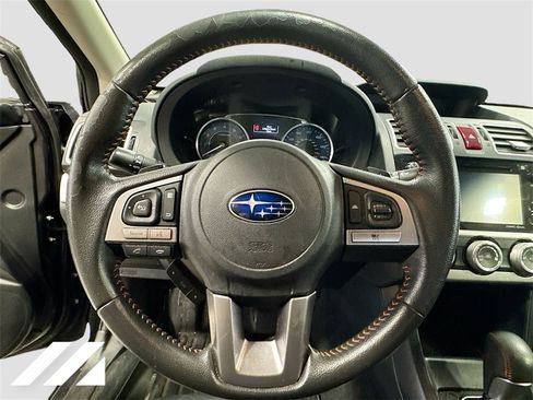 Used 2017 Subaru Crosstrek 2.0i Limited image 11
