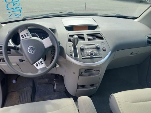 Used 2007 Nissan Quest w/ Seat Pkg FWD image 2