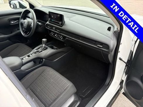 Certified 2024 Honda HR-V LX image 36