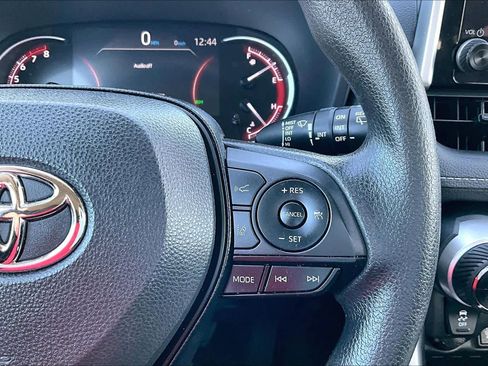 Certified 2024 Toyota RAV4 XLE image 21