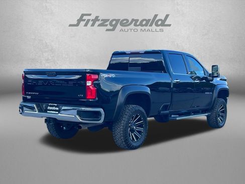 Used 2020 Chevrolet Silverado 2500 LTZ w/ LTZ Convenience Package AWD/4WD image 7