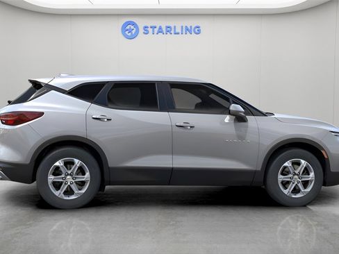 New 2025 Chevrolet Blazer LT w/ Driver Confidence Package image 5