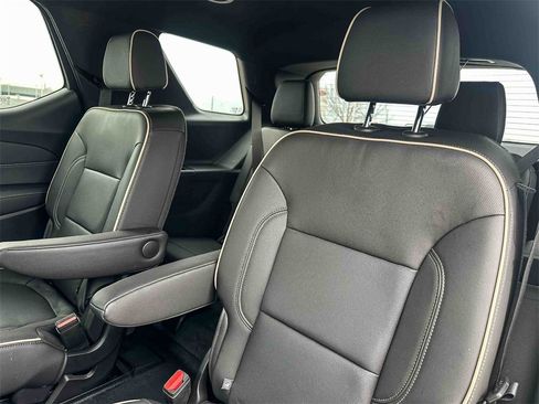 Certified 2023 Chevrolet Traverse Premier image 19