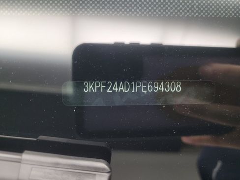 Used 2023 Kia Forte LXS image 33