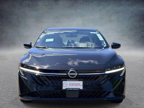 New 2026 Nissan Sentra SR w/ SR Premium Package FWD image 6
