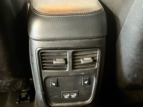 Used 2020 Dodge Charger SXT w/ Plus Group RWD image 25