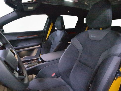 Used 2025 Polestar Polestar 3 image 17